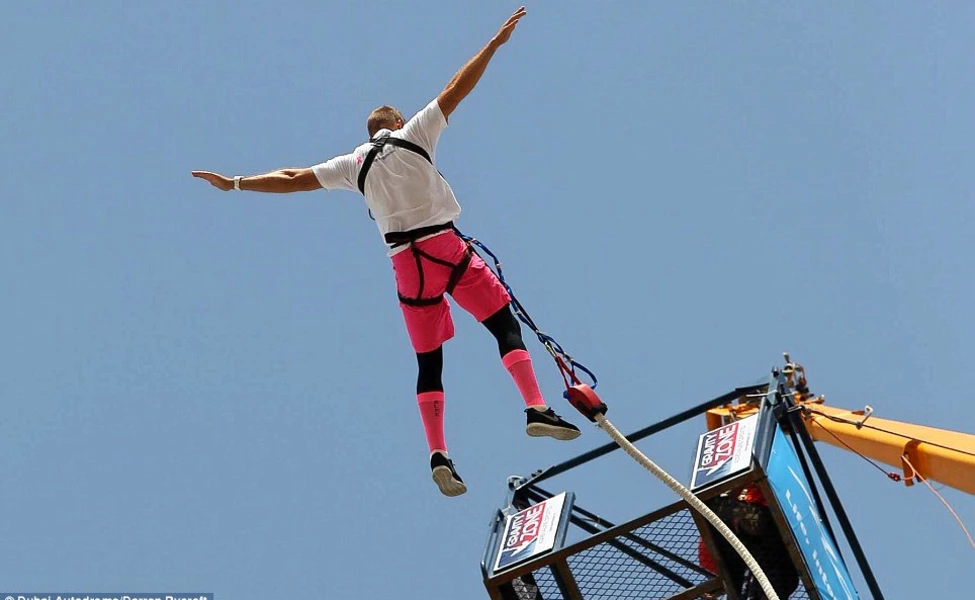 بانجی جامپینگ دبی(Bungee Jumping)