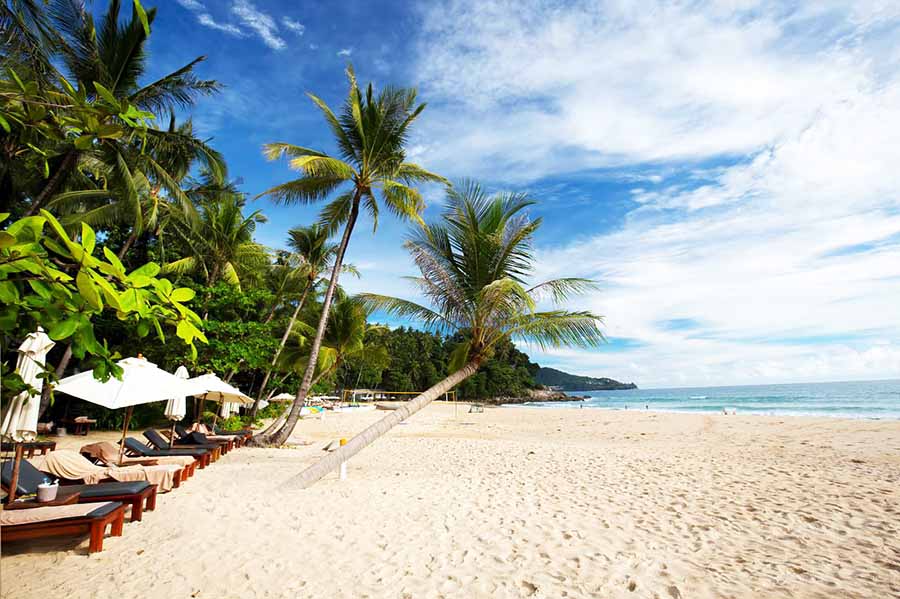 ساحل پنسی یا ساحل پانسی پوکت Pansea Beach